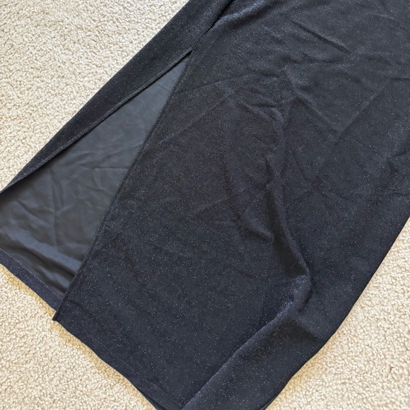 ✨ H&M Divided Black Glitter Halter Maxi Dress – Ring Detail - Picture 5 of 6